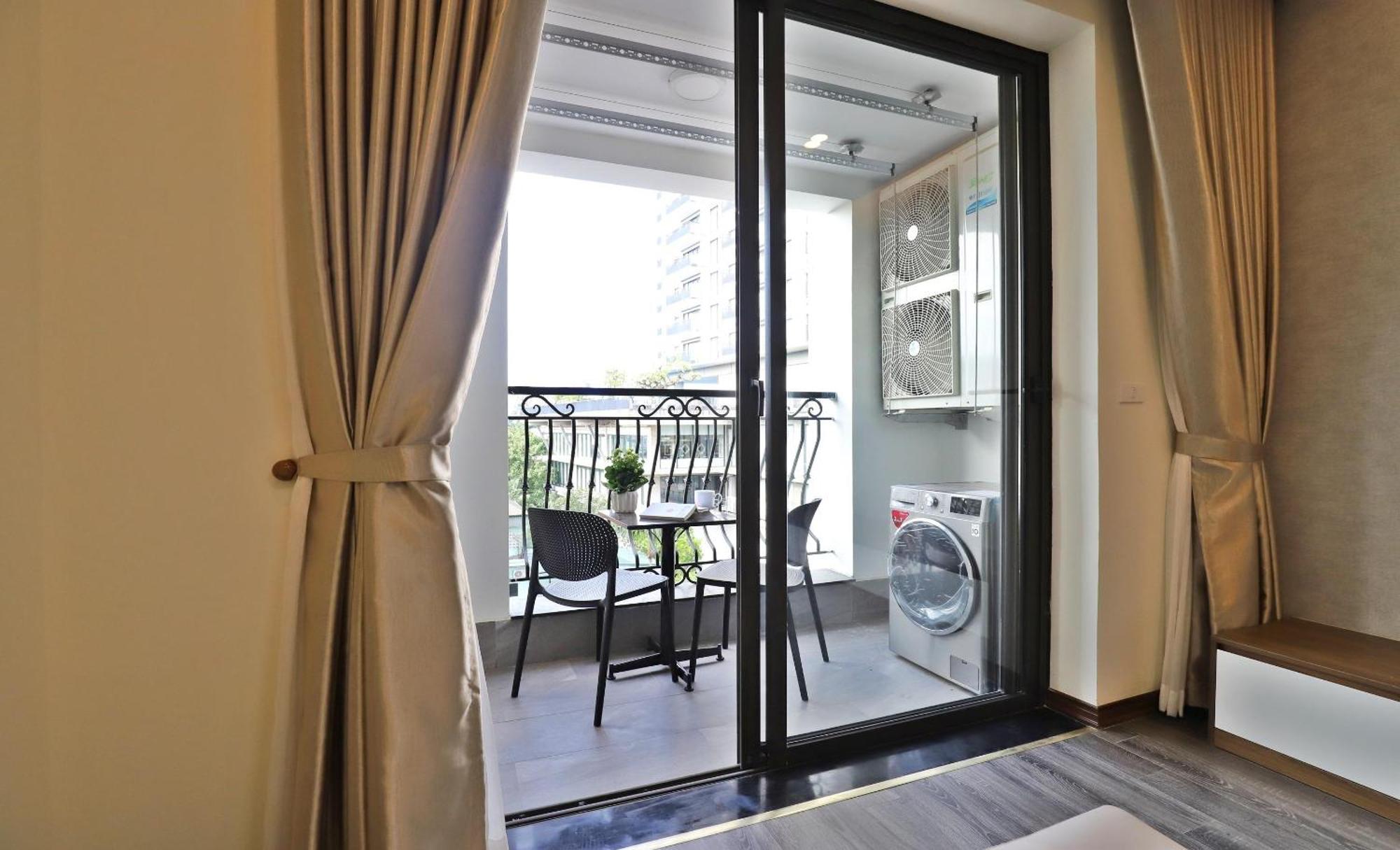 Luxe Paradise Suites Tay Ho 하노이 외부 사진