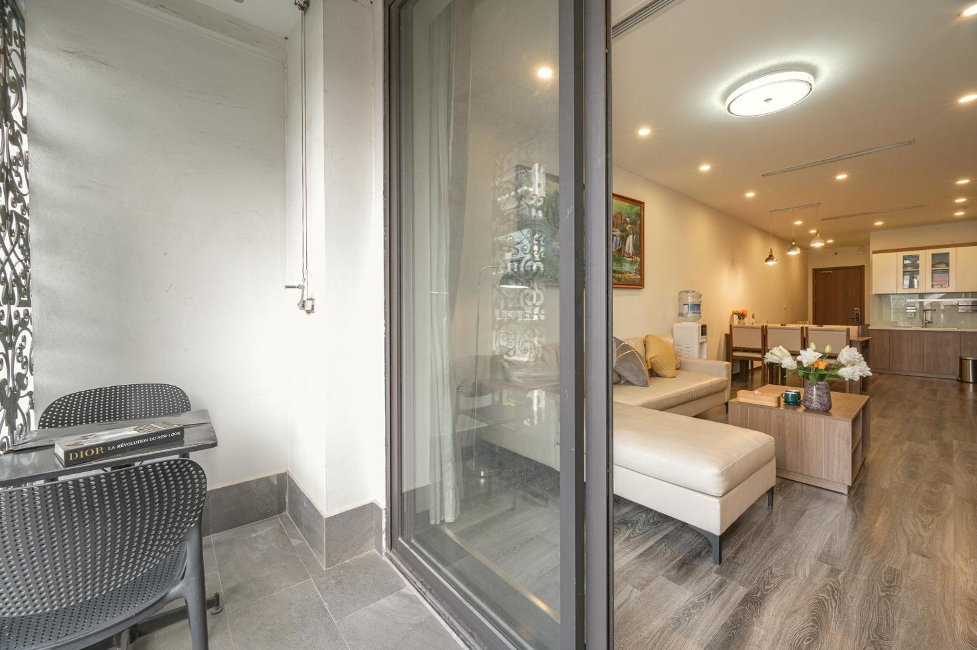 Luxe Paradise Suites Tay Ho 하노이 외부 사진