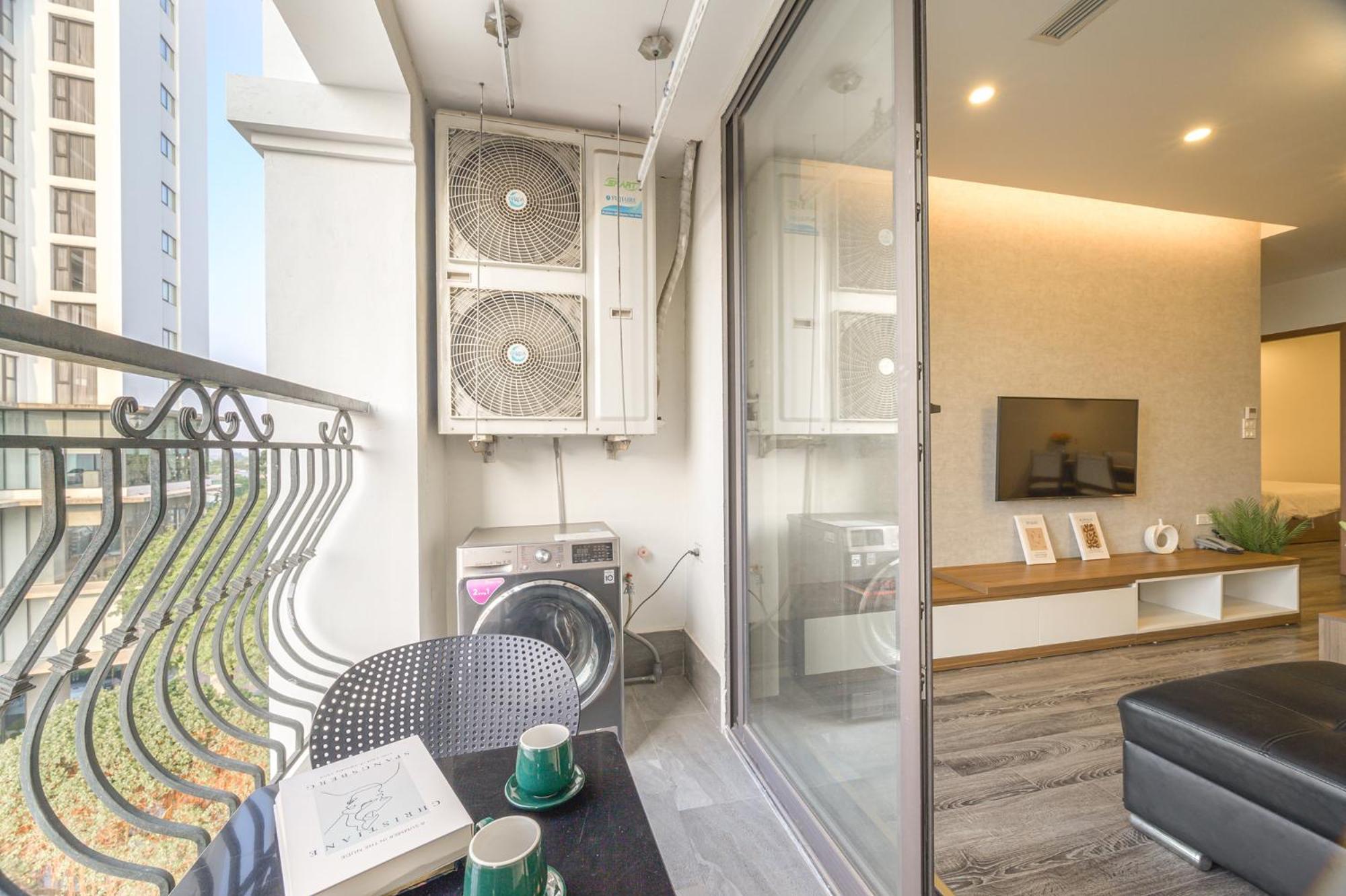 Luxe Paradise Suites Tay Ho 하노이 외부 사진